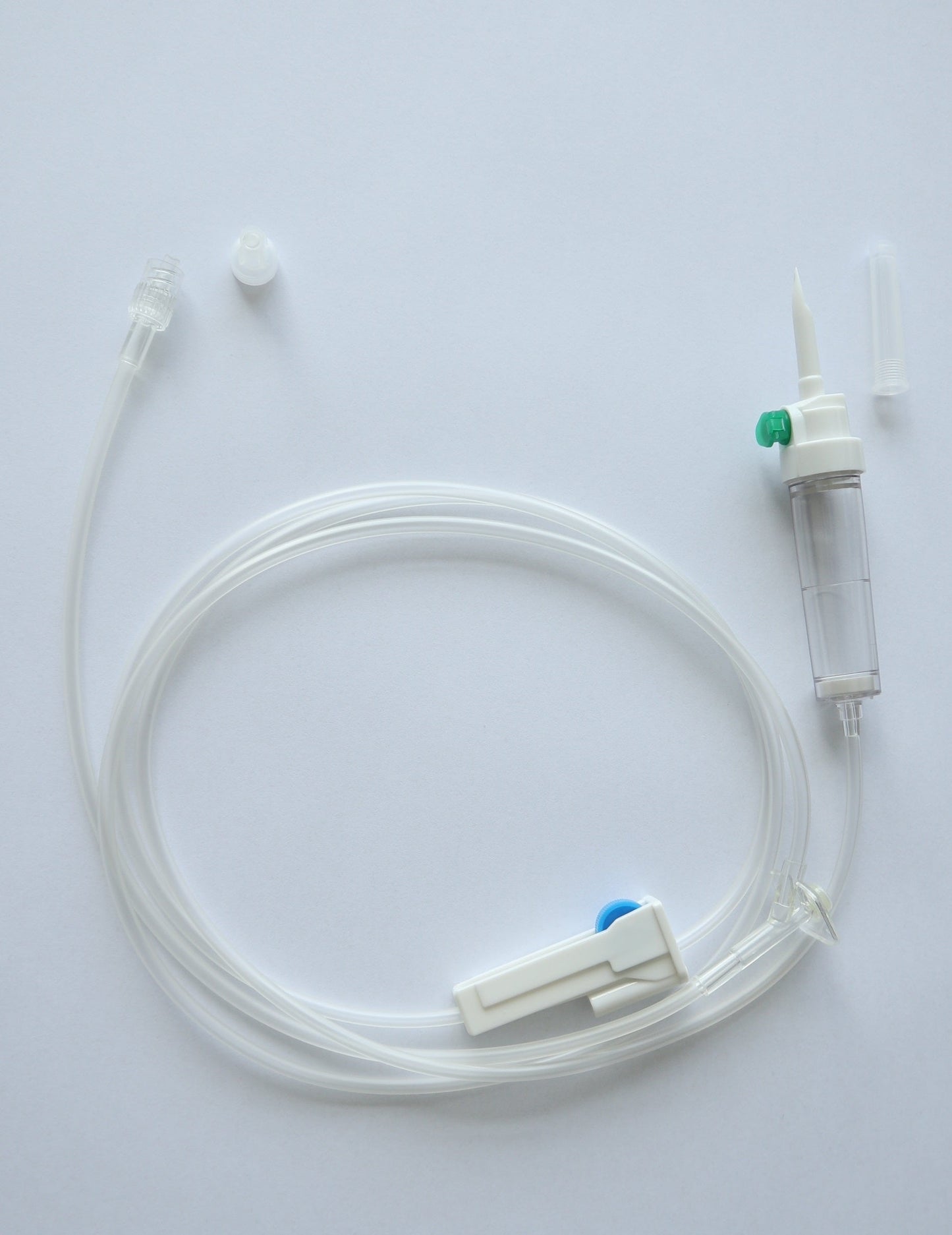 Gravity set, 180cm street tube, PVC, Hydrophobic Air Filter, 15µm DCF, Spike M Rot Luer - Box of 100