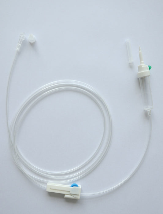 Gravity Set, 150cm Street Tube, PVC, Hydrophobic Air Filter, 15µm DCF, Spike M Fix Luer - Box of 100