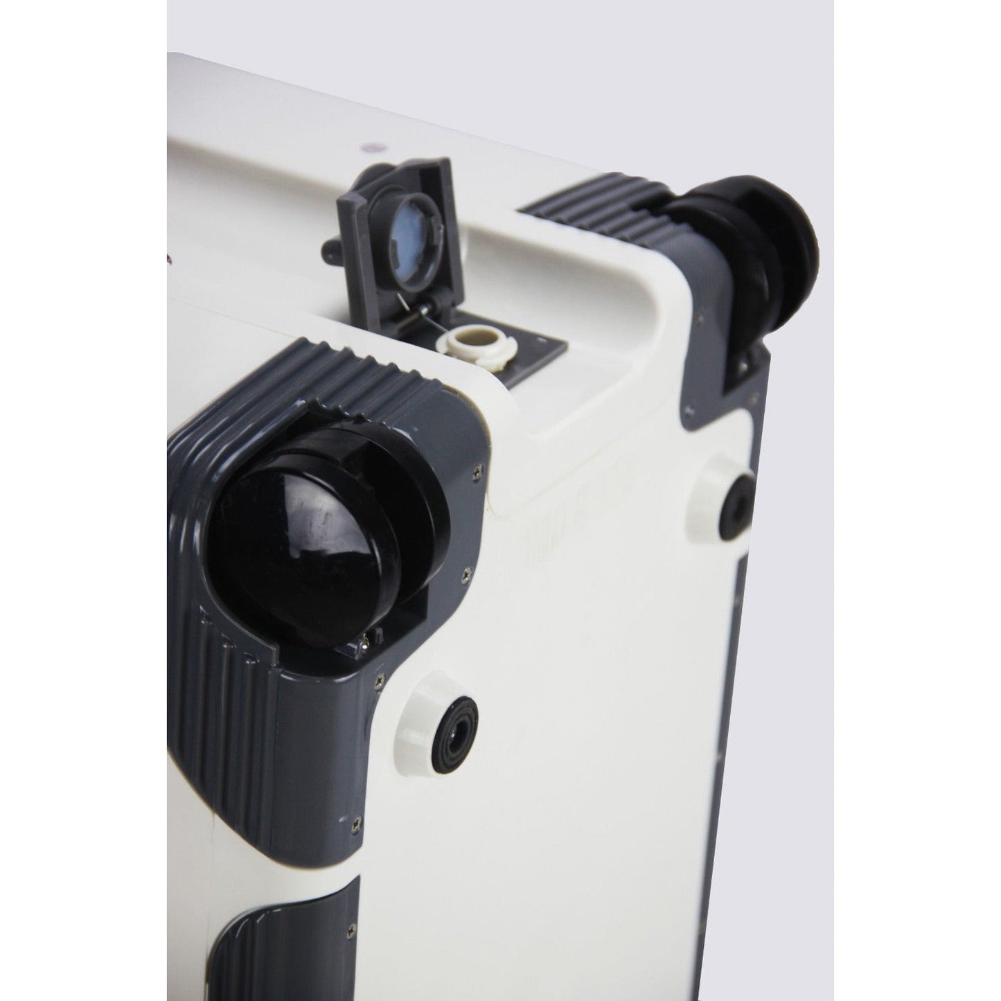 The Nomad Medical Cooler 36L With Wheels